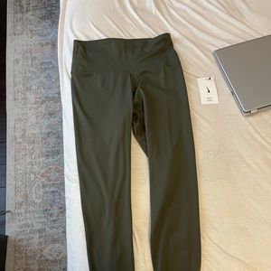 Nike yoga leggings